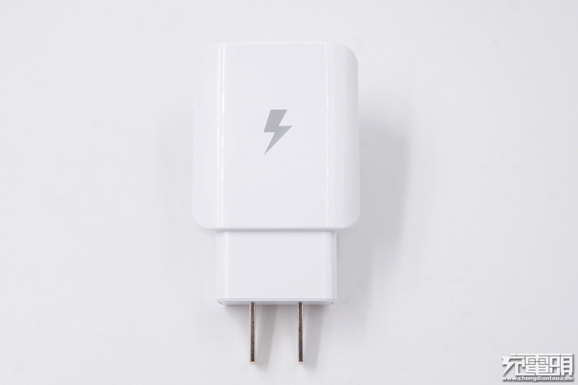 三星25wpd快充怎么拆解,三星25w充电器ta800