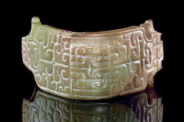 古玉玉镯为什么会发黄,古玉手镯最简单鉴别方法