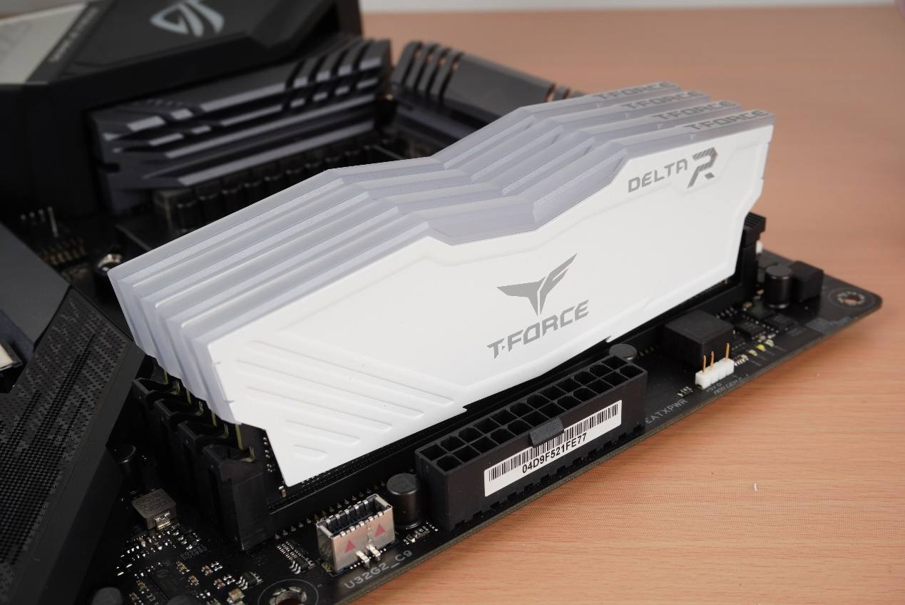 先马黑洞和黑洞3哪个好,先马黑洞3和先马黑洞7