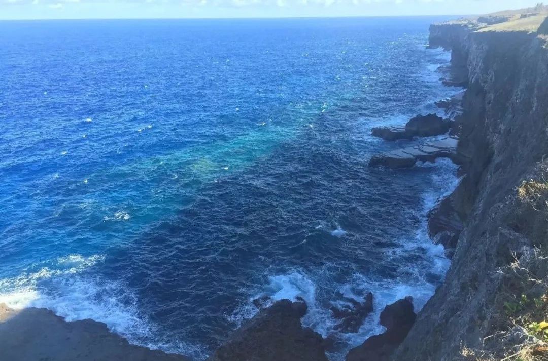 鲁滨逊漂流记荒岛生存指南,鲁滨逊漂流记惊险刺激及求生方法