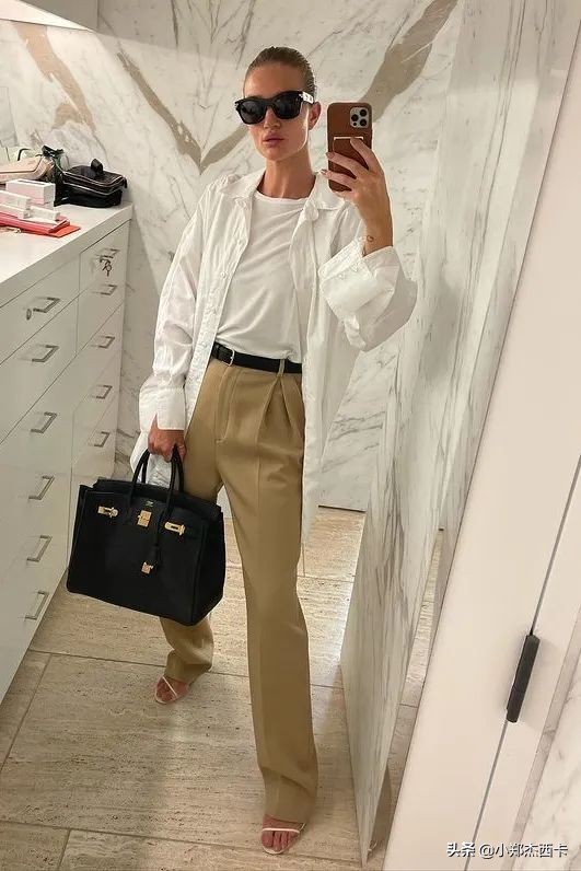 明星撞衫同款衣服,女明星之间撞衫