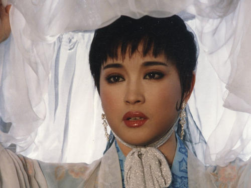 刘晓庆的狗血情史,靠美貌征服了8个男人,强势随意导致婚姻坎坷