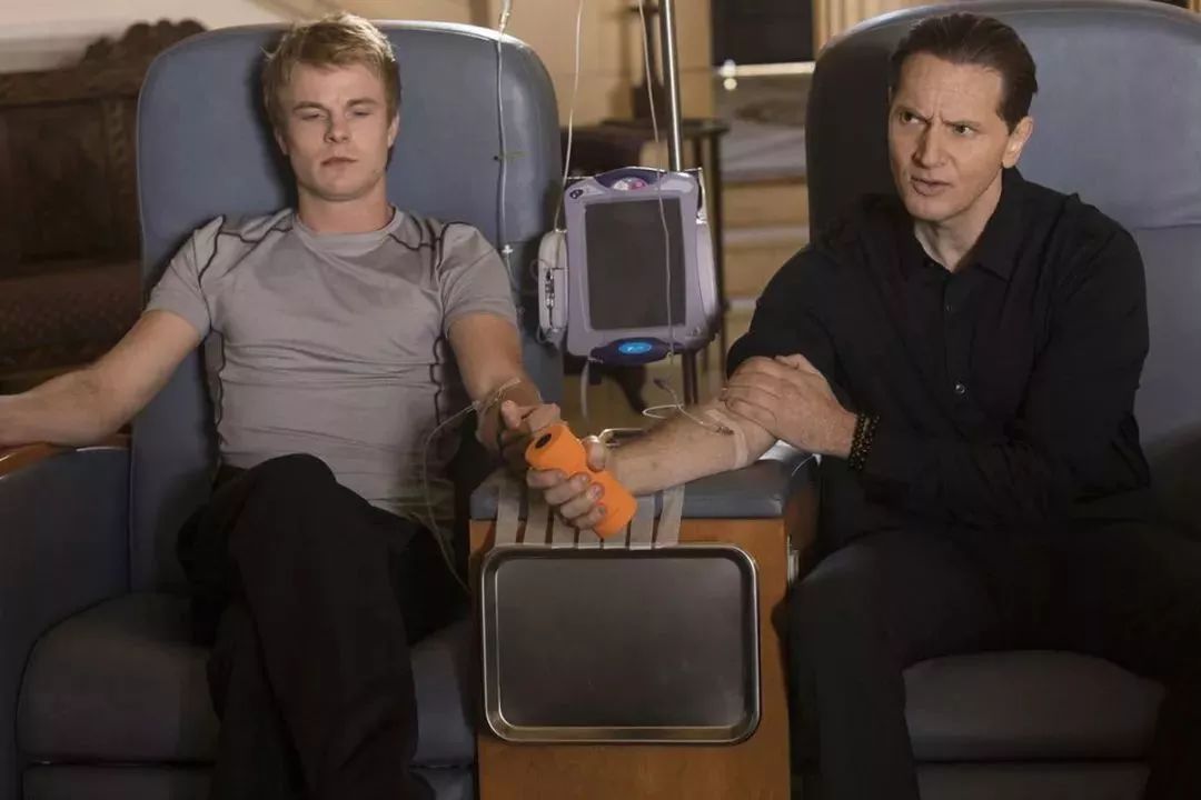 千亿富豪彼得蒂尔：我不是吸血鬼，我只想长生不老！