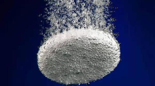 你知道泡腾片遇到水为什么会冒泡吗？让我们DIY苏打泡腾片吧！