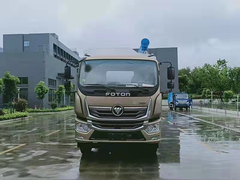 最新发布散装饲料运输车,没有手续散装饲料运输车