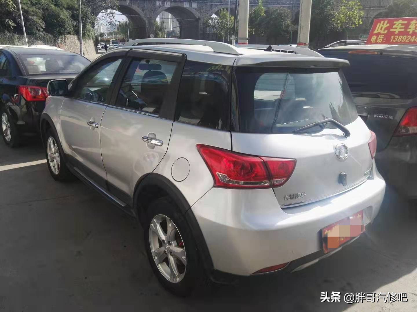 城市跨界运动小越野，马路牙子随便上，两万多元二手挂价