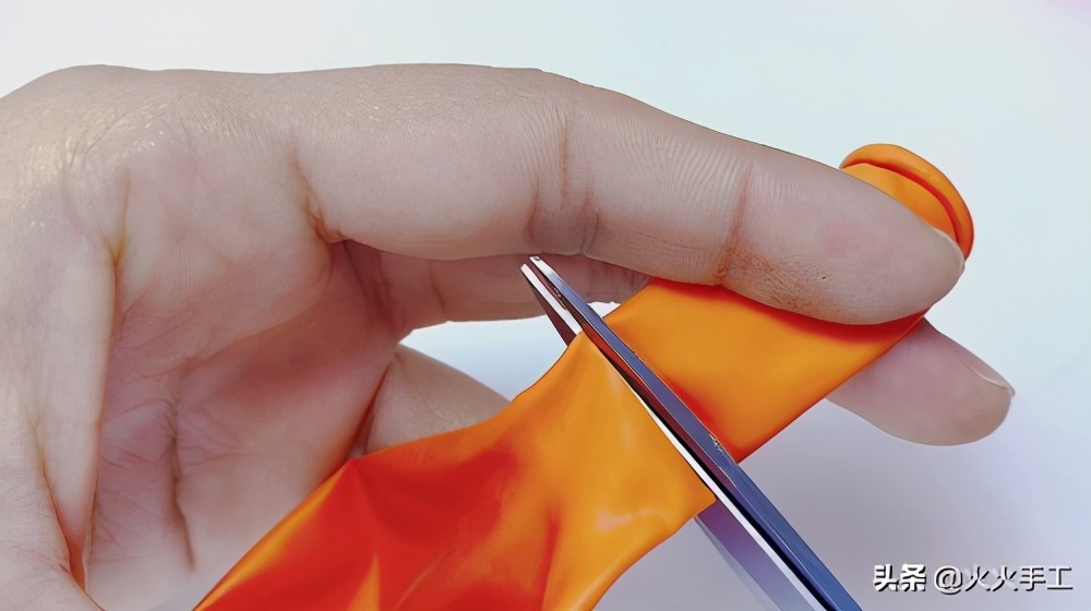 创意气球手工简单做法,长气球做南瓜造型