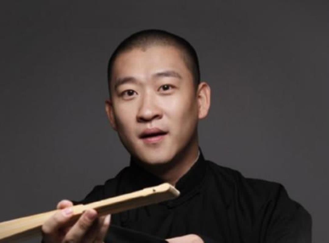 听云轩曹云金后退三步离场,曹云金听云轩开业