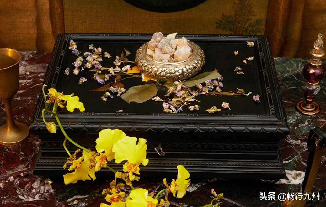 gucciguccipradaprada,gucci奢华系列香水价钱表