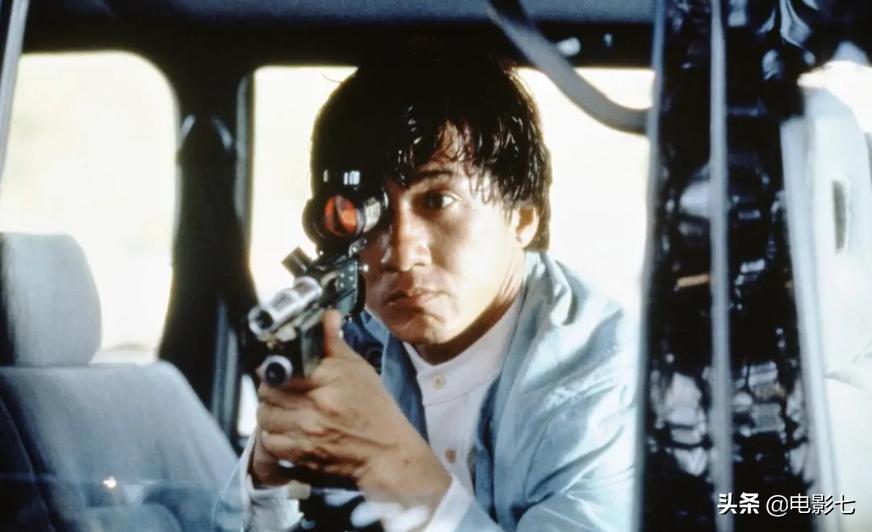 影史百大镜头成龙,成龙载入影史的镜头