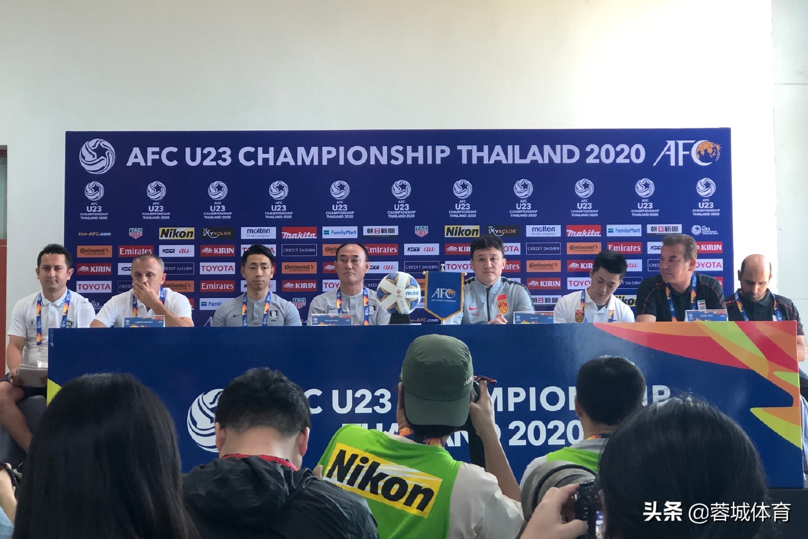 中国国奥0-1不敌日本国奥阵容,外媒热议中韩对抗赛事