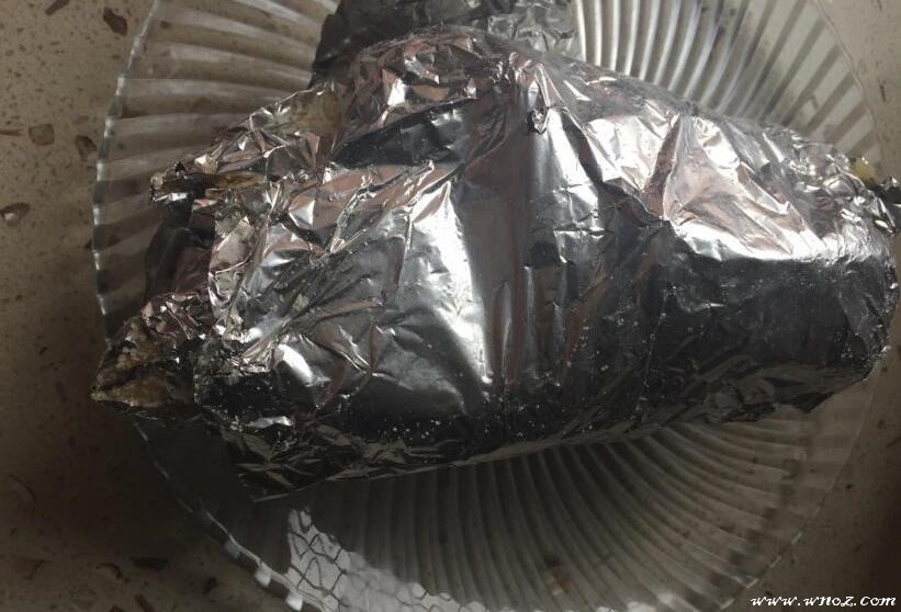 粤菜锡纸焗鸡做法,锡纸盐焗鸡翅的正宗原味的做法