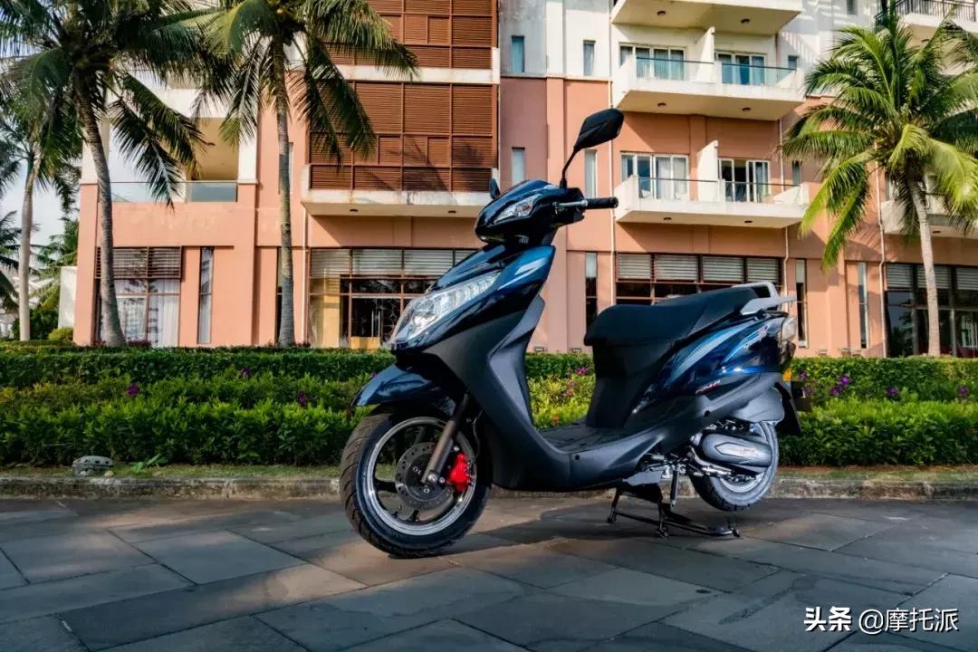 五羊本田踏板御鲨125和喜鲨一样吗,五羊本田摩托车御鲨黑色125图片