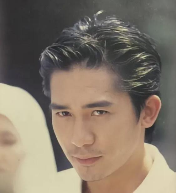 梁朝伟的巨星传奇,梁朝伟才是真正的影帝