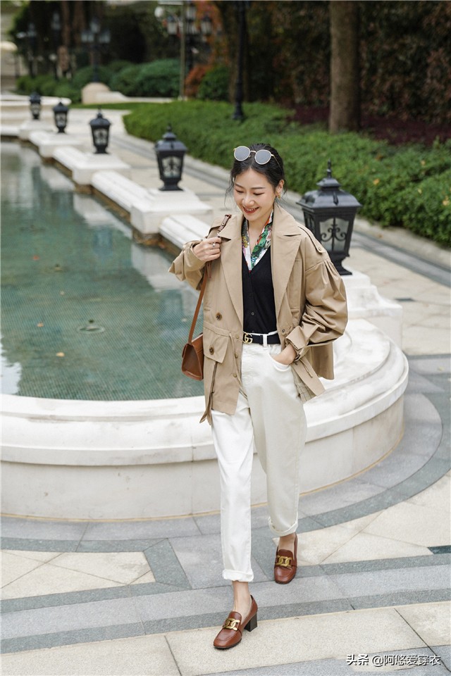 米色洋气裤子,一条米色裤子