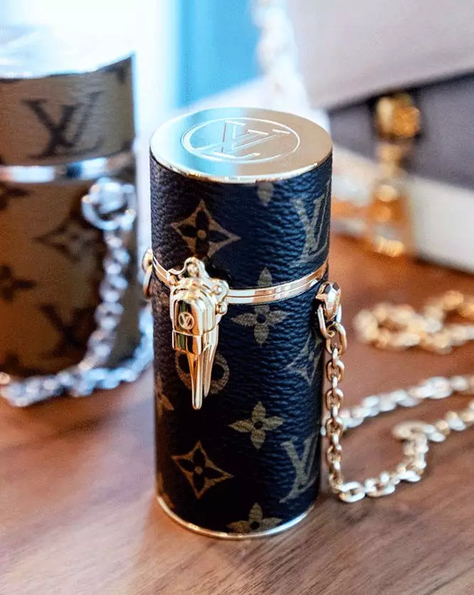 我的胸,我的手指,我的脚腕……都需要一只包包