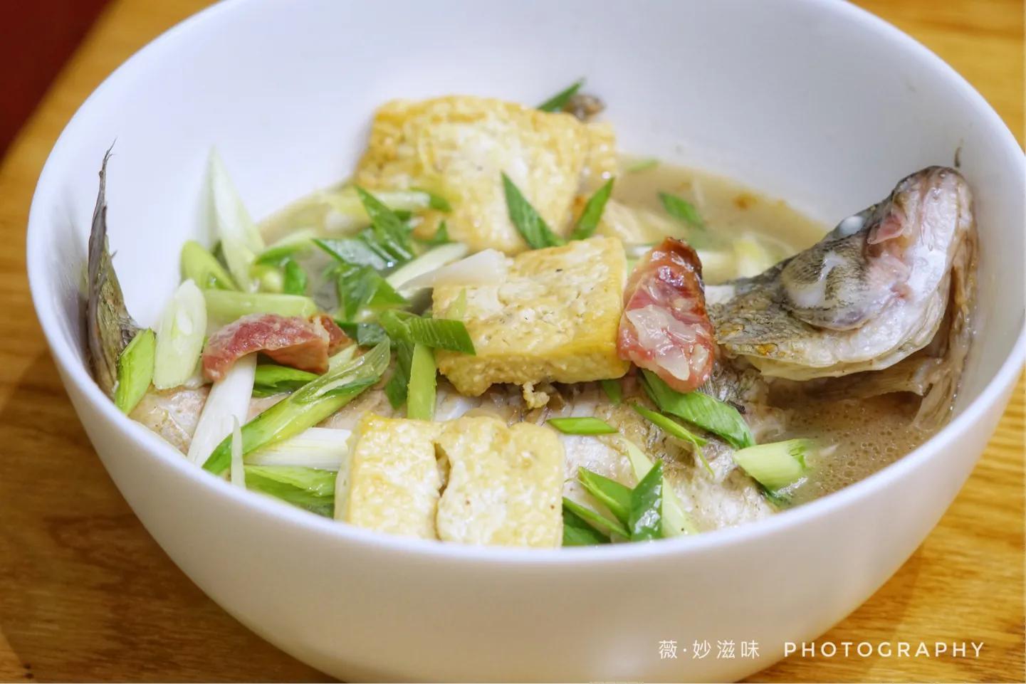 鱼与香肠的约会~香肠豆腐炖鱼~