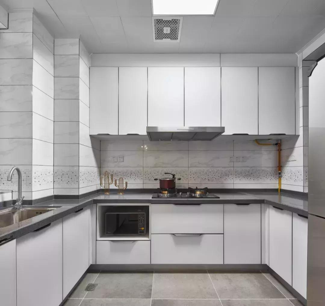 大热天做菜太热了,厨房热天做饭很热