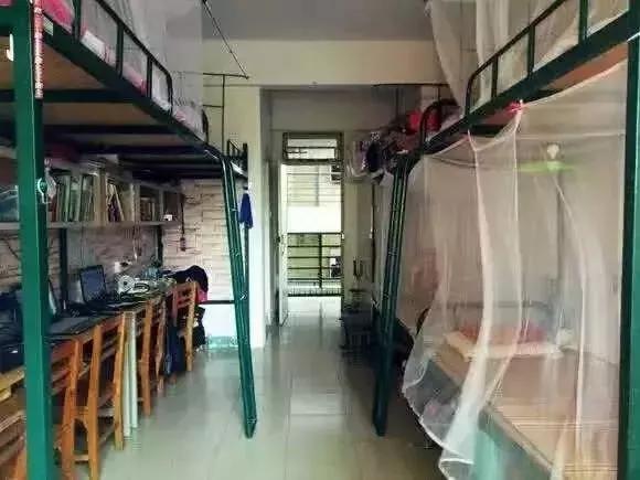 好的大学宿舍和差的大学的对比,大学宿舍差距大