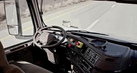 优步无人驾驶出租车,优步和滴滴出租车