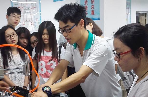 中考落榜怎么报考职业高中,中考落榜考不上大专怎么办