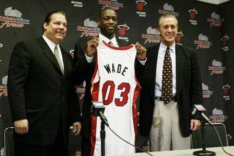 韦德巅峰时期打得过乔丹吗,韦德年少成名