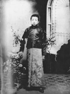 1961年，周恩来学习游泳，教练说，总理伤势太重，永远都学不会