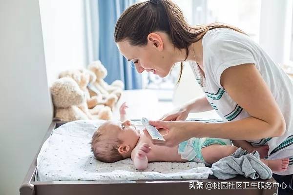 儿童湿疹和痱子要分清楚,成人痱子和湿疹如何分别
