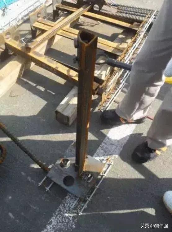 钢筋保护层有什么作用,钢筋保护层不均匀