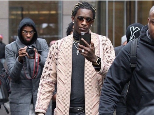 AI都比我懂嘻哈穿搭？我不信