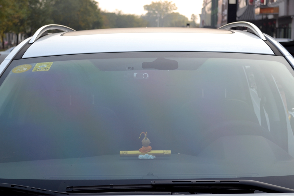 从防碰瓷到“美摄手”，不足400元的NeekinMini1带你快乐出行！