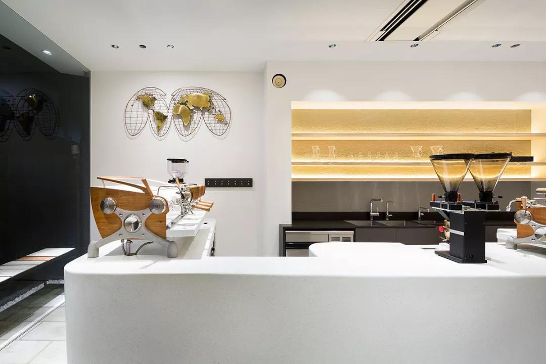 上海神秘咖啡品牌%Arabica,日本设计师青山周平、佐藤大亲自操刀