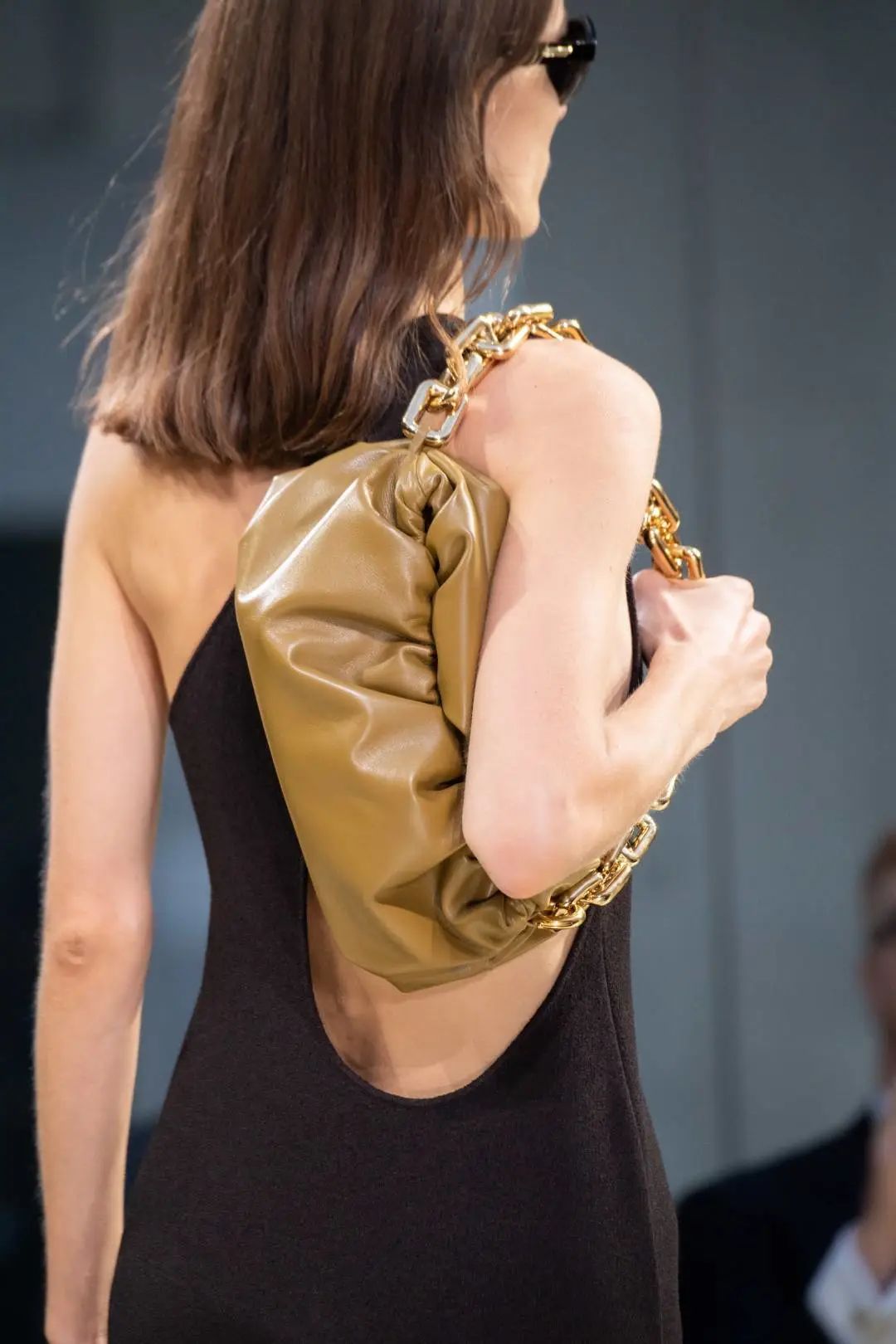 想买新包了？可以转给她这张最全清单