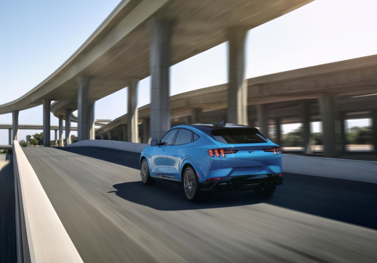 比野马更快又便宜的跑车,汽车新款野马上市