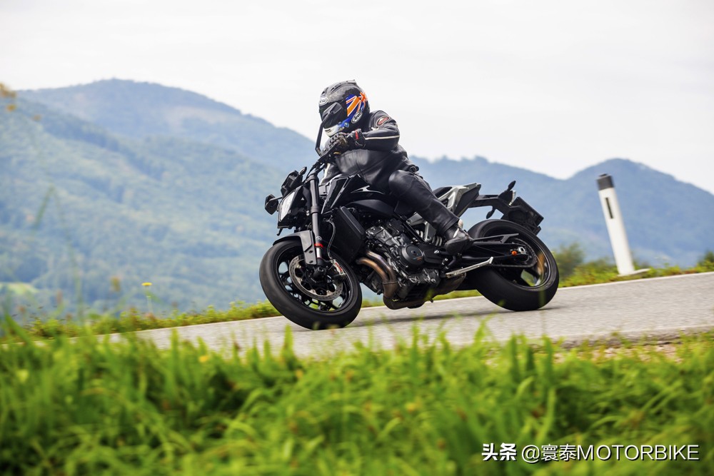 2020款KTM890DUKER技术解析详细规格参数