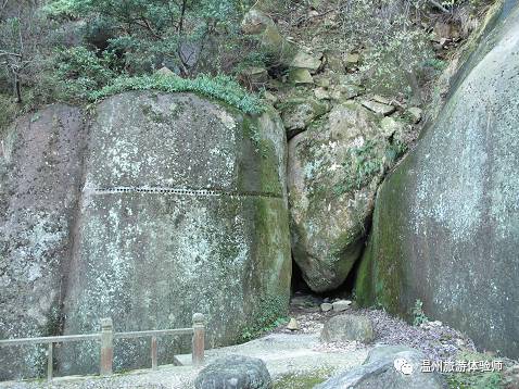 茶山寻幽处全文,茶山美景如仙境