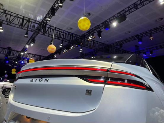 广汽埃安splus网约车版实测,广汽埃安aions网约车和ia5