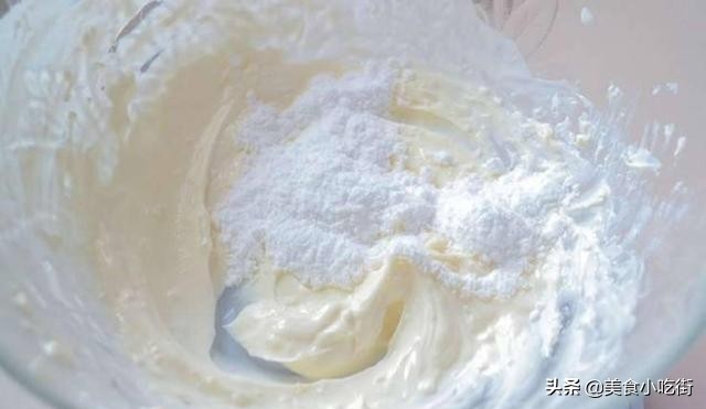 如何做出来的月饼又软又好吃,酥皮月饼皮怎样才能酥软入口即化