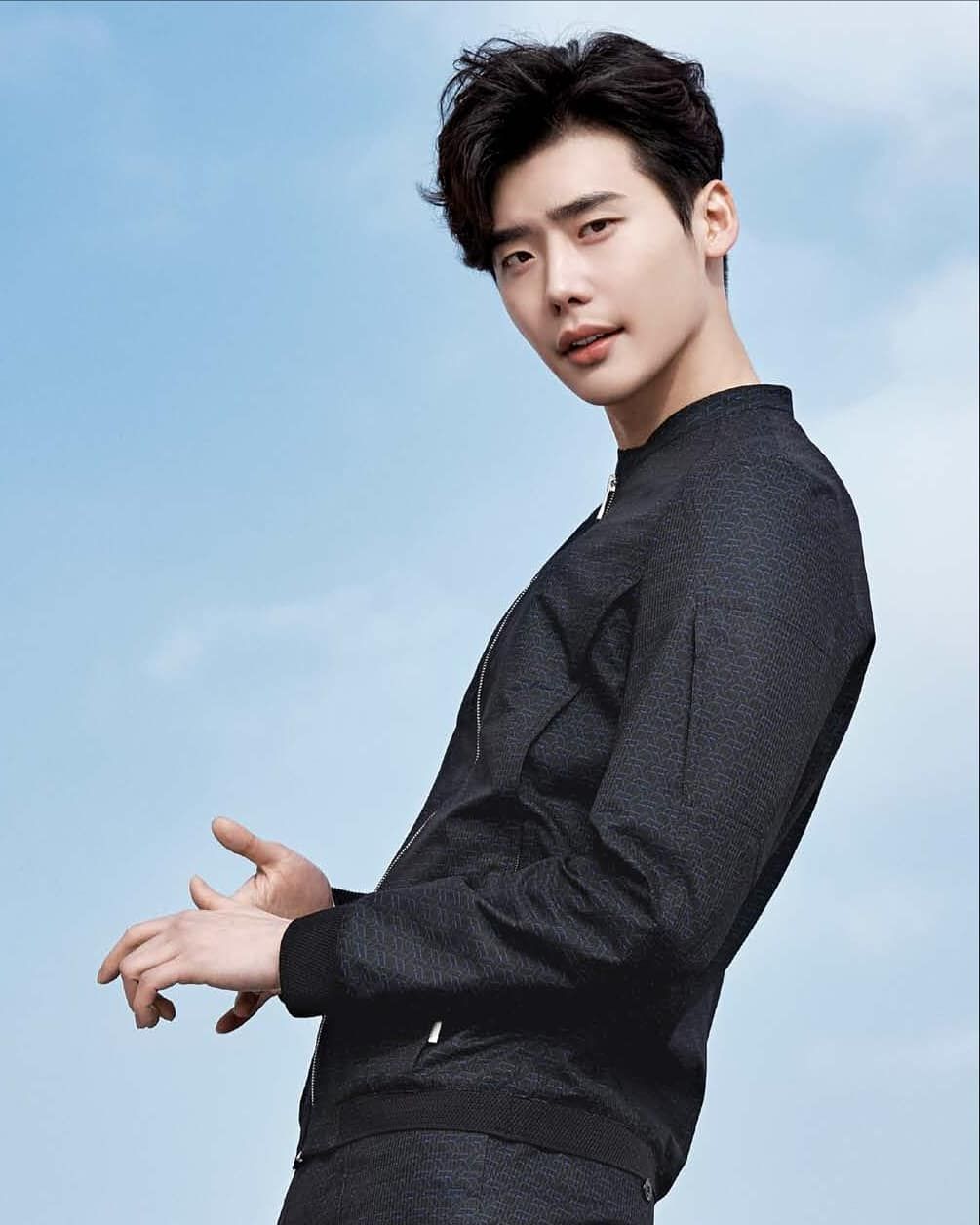 老公变老婆？韩国顶流男神*队军**退伍后变“美女”，网友：我可以