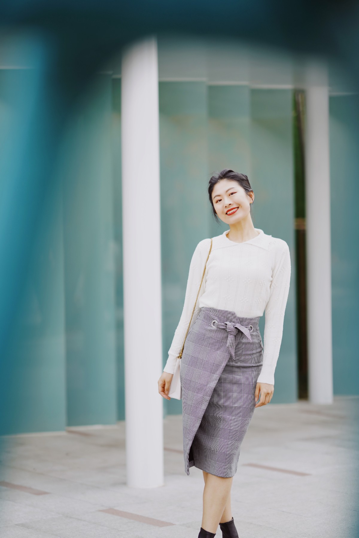 立春之后的时髦实用之选:小西装、风衣和连衣裙