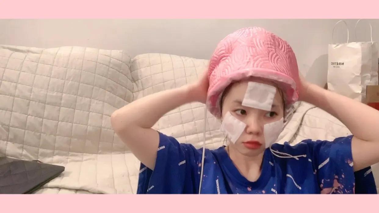 泡沫染发自己在家染教程,泡沫染发教程自己染发蓝黑色