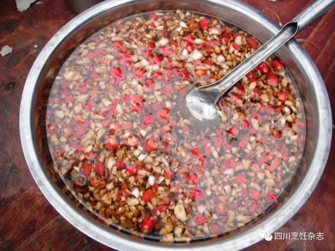 辣椒红油如何炼制,四川泸州古蔺的油辣椒怎么做