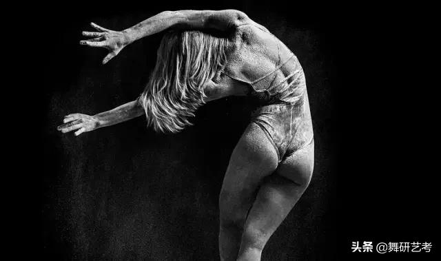 怎么练儿童时期的小舞,怎么练小舞的基本功