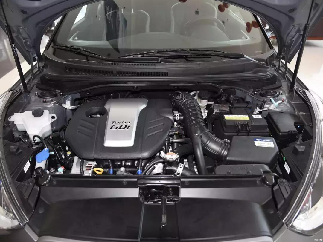 老鼠从哪里钻进车内,老鼠是怎么钻进车里的