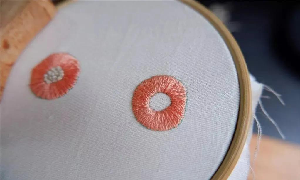 好看的手工刺绣复古耳环,简单刺绣耳环