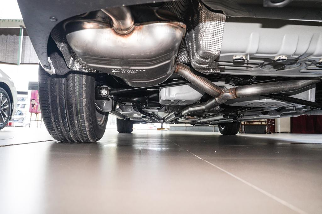 威朗底盘通过性,威朗底盘解析