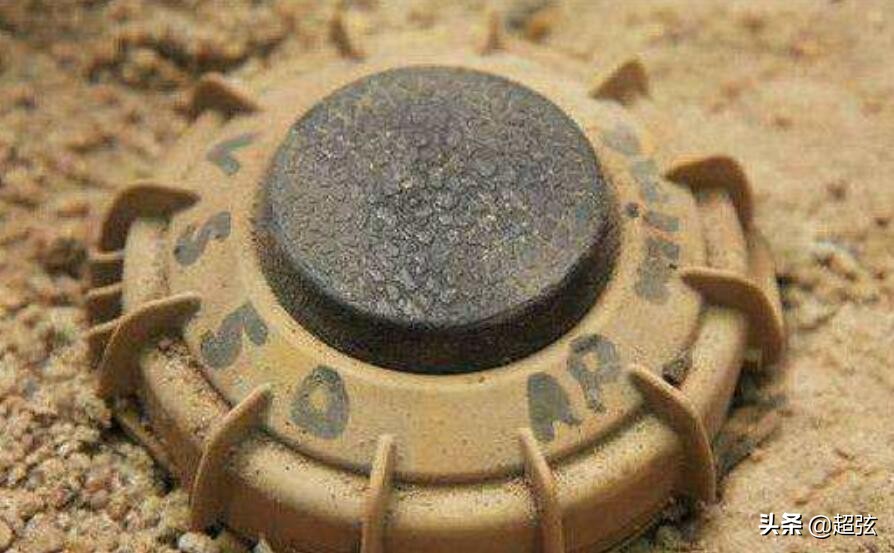 不小心踩着地雷如何自救,如果现实中踩到地雷了该如何自救