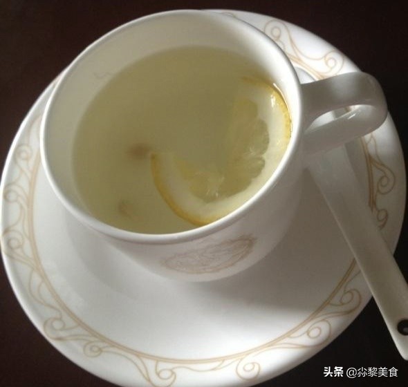 在家自制蜂蜜柠檬茶,自制蜂蜜柠檬茶对身体好处