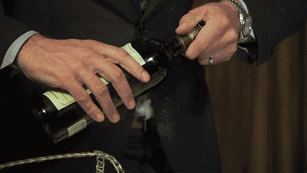 葡萄酒为什么要醒酒一般需要多久,葡萄酒需要醒酒是什么意思