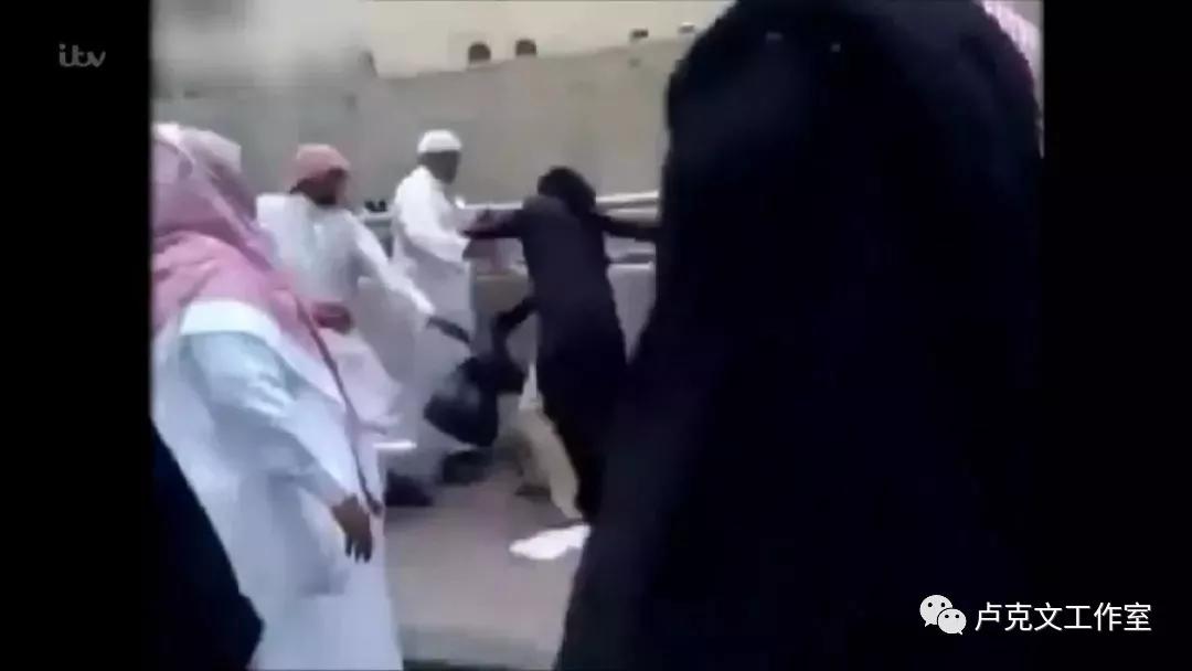 黑凤凰萨勒曼卢克文,黑凤凰小萨勒曼传中